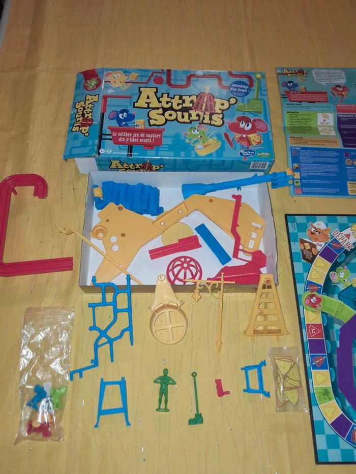 Jeu de société complet comme neuf Attrap souris - photo numéro 3