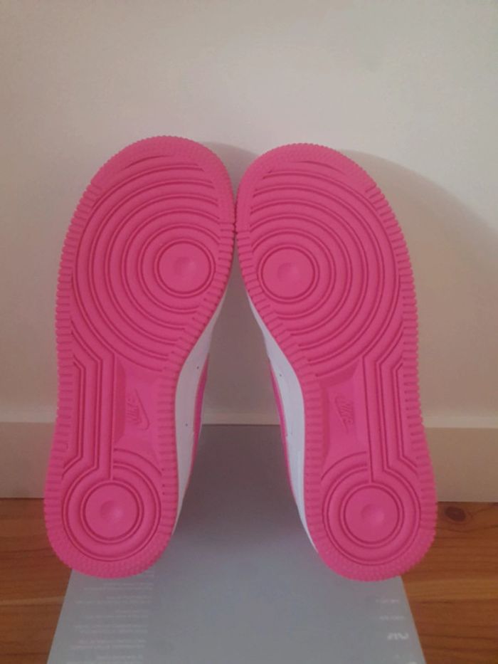 Nike Air Force 1 "Pink" (36.5) - photo numéro 10