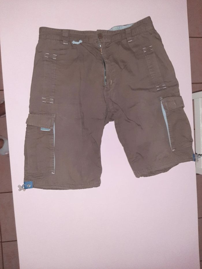 Short mountaineer taille 42