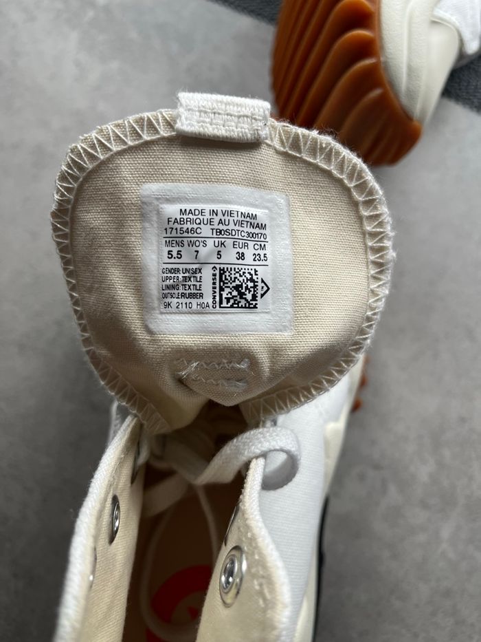 Converse taille 38 - photo numéro 2