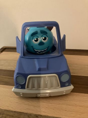 Sullivan + voiture Disneyland Paris