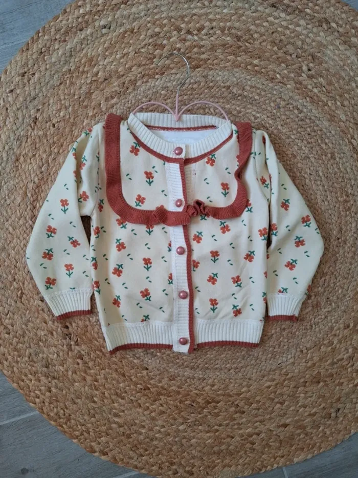 Pull/cardigan