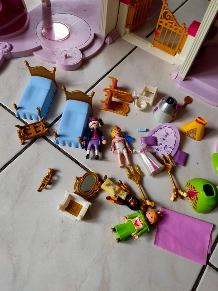 Château de Princesse Playmobil - photo numéro 3