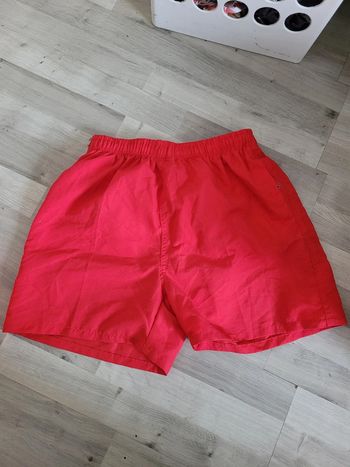 Short de bain taille M