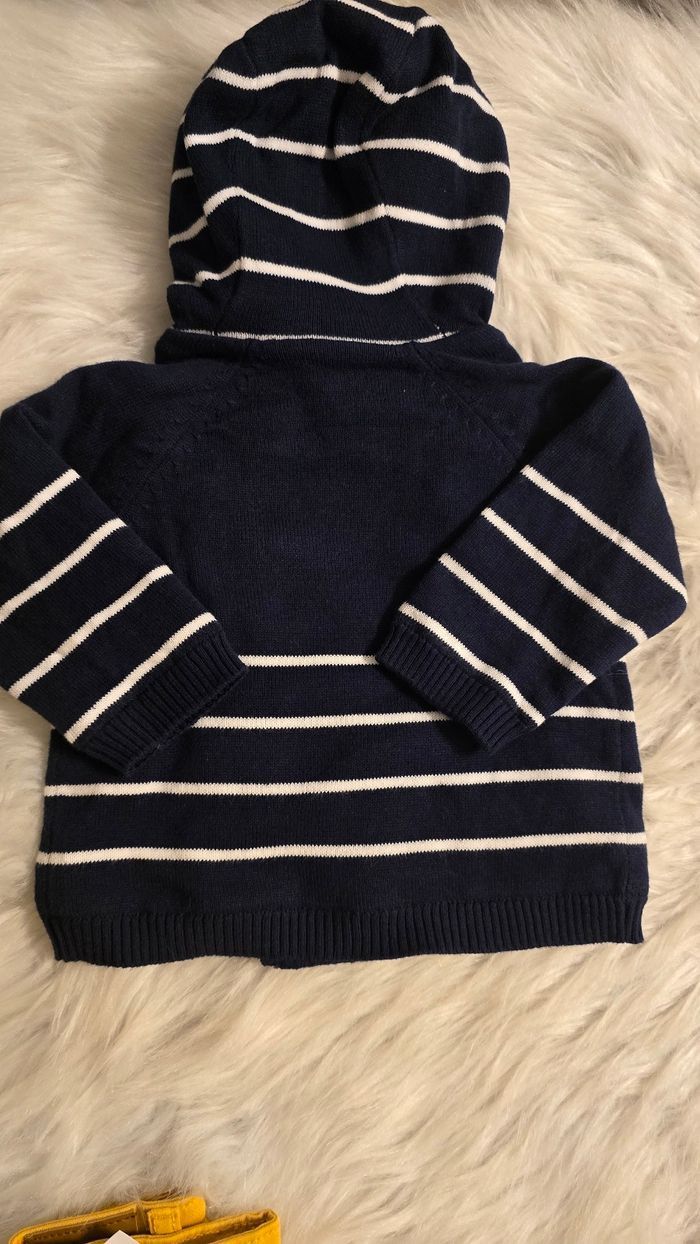 Neuf (non porté) 🏷😍🤩 superbe gilet 3 mois garçon 🤩😍 - photo numéro 2