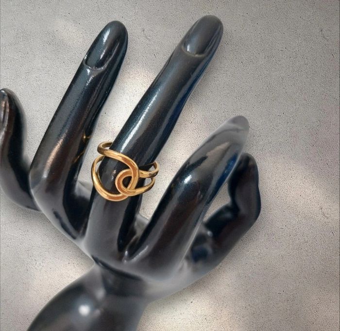 Bague entrelacée acier inoxydable dorée ajustable - photo numéro 2
