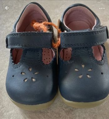 Chaussures bobux taille 18