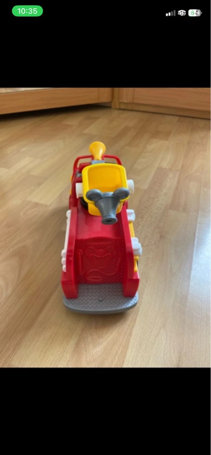 Camion de pompier Mickey - photo numéro 4