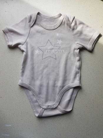 Body manches courtes - 1 mois