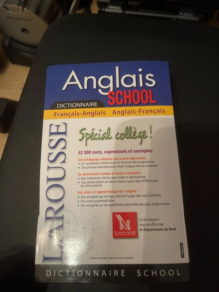 Dictionnaire anglais français - photo numéro 2