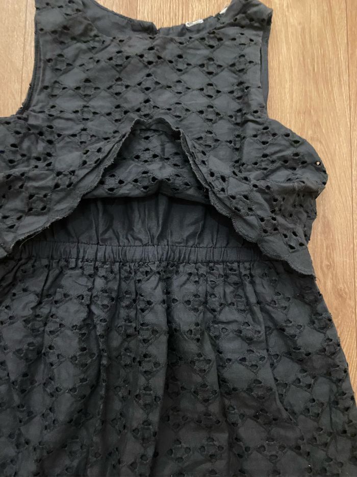 Robe brodée grise fille 4/6 ans - photo numéro 3