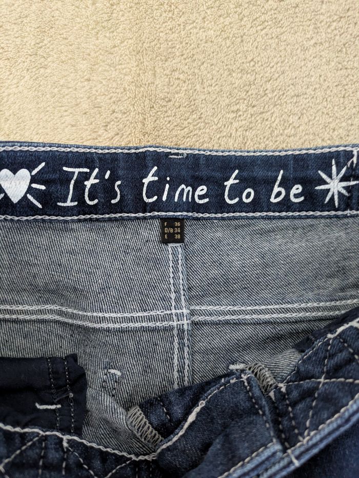 Jean Bleu Foncé Surpiqûres Blanches - Taille 36 - photo numéro 2