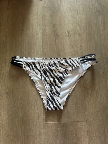 Bas de maillot Primark, taille 42