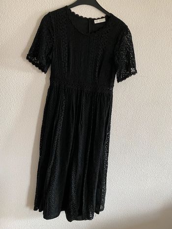 Robe broderie anglaise noir 36
