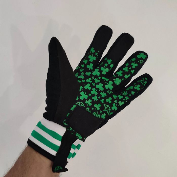 Gants de pipe ski snowboard Celtek Motif irlandais taille XL