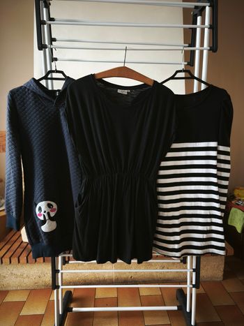 Lot 3 robes