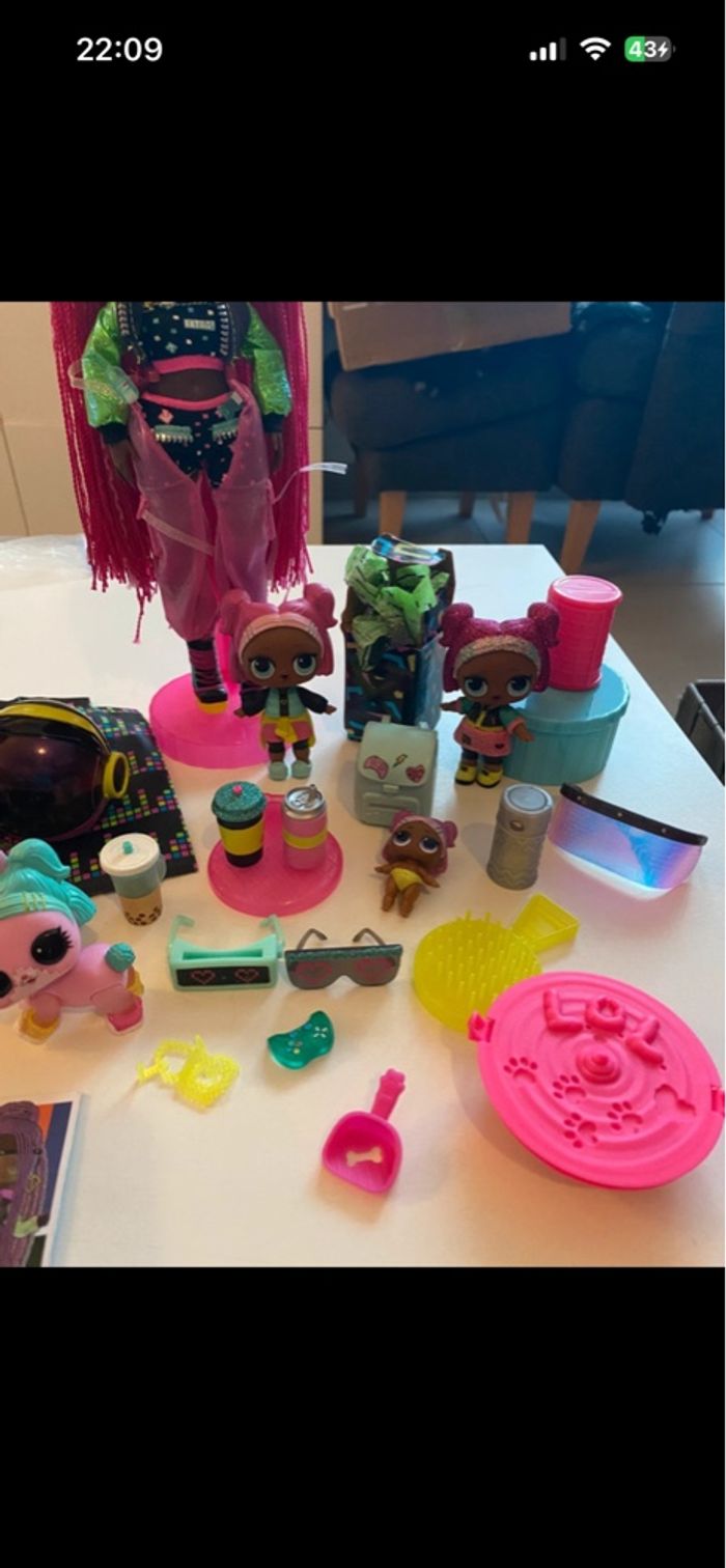 Poupée LOL OMG Dance Dance Dance Virtuelle - photo numéro 3