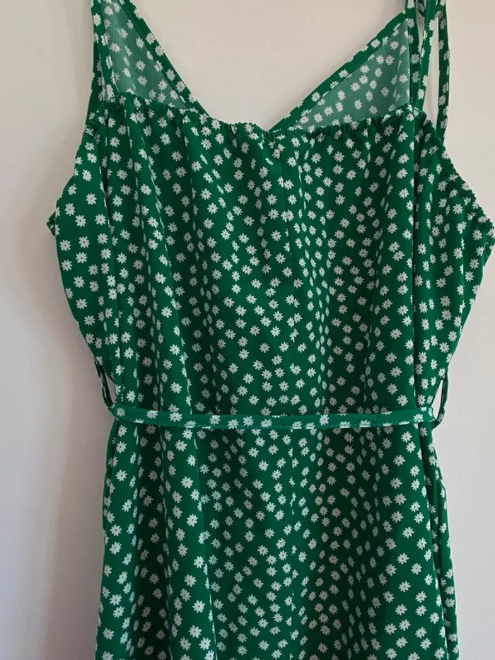 Robe fleurie shein. - photo numéro 4