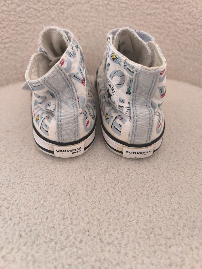 Converse - photo numéro 2