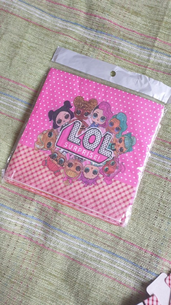 10 serviette poupee lol