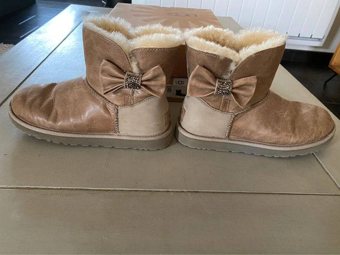 Mini UGG Swarovski taille 37 - photo numéro 19