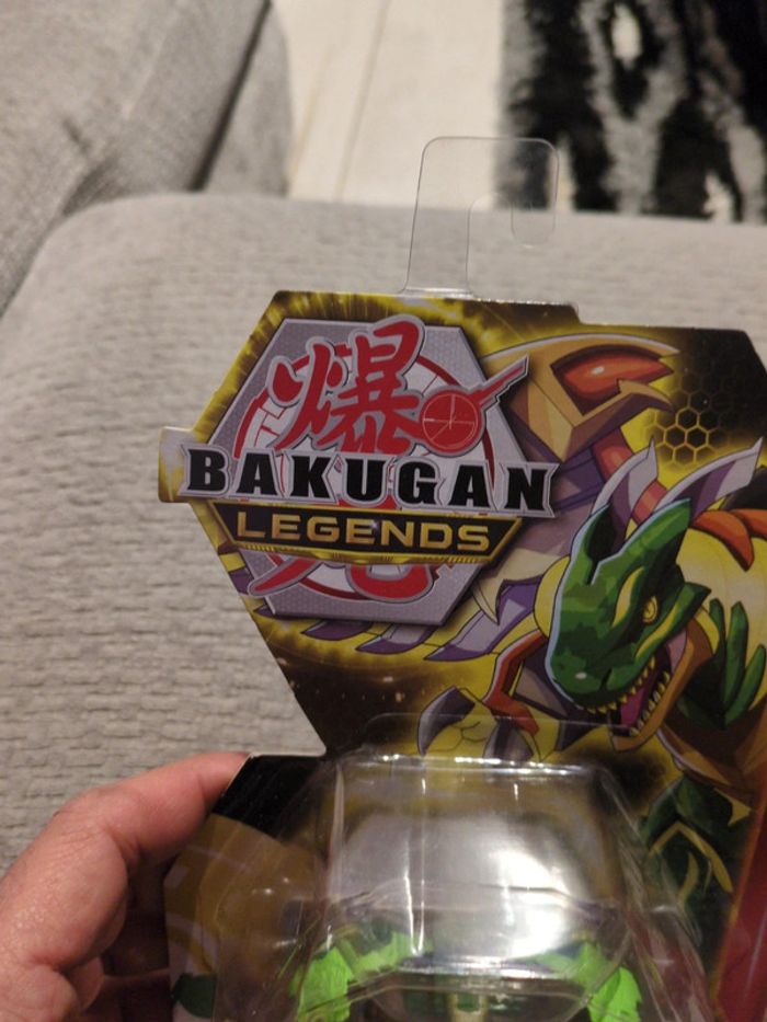 Figurine Bakugan legends trox x sairus - photo numéro 2