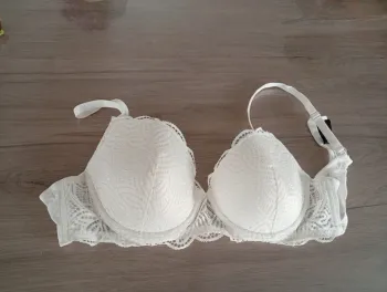 Soutien gorge armature 90D