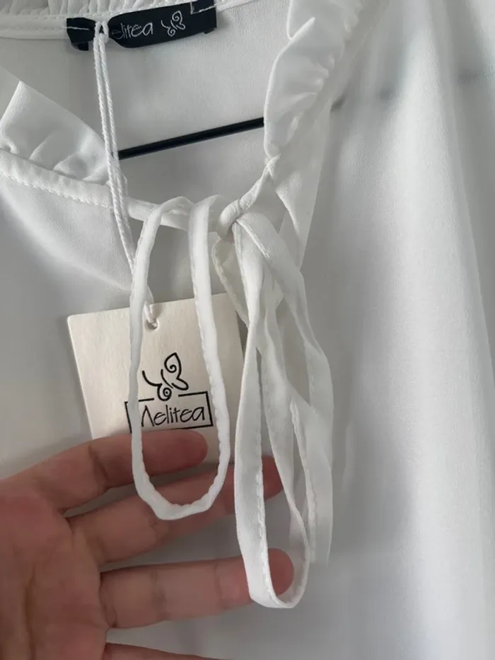 👚 magnifique haut femme - taille unique - neuf avec étiquette - blanc printemps été - photo numéro 5