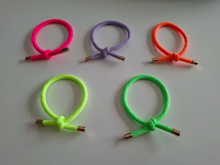 Élastiques ou bracelets - photo numéro 2