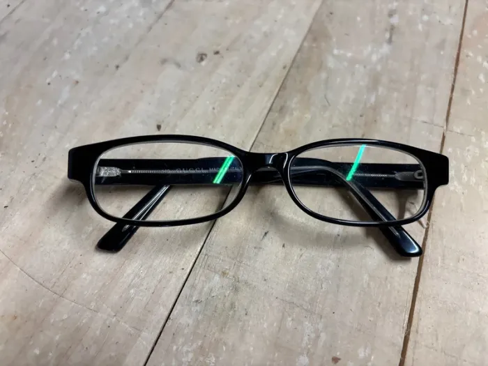 Boîte + lunette Gucci - photo numéro 9