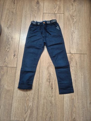 Pantalon léger type "lin" gémo bleu foncé 4 ans en parfait état