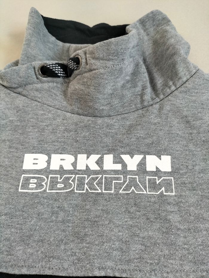 🖤 Sweat col montant BRKLYN - 10 ans - In extenso - Très bon état 🖤 - photo numéro 2
