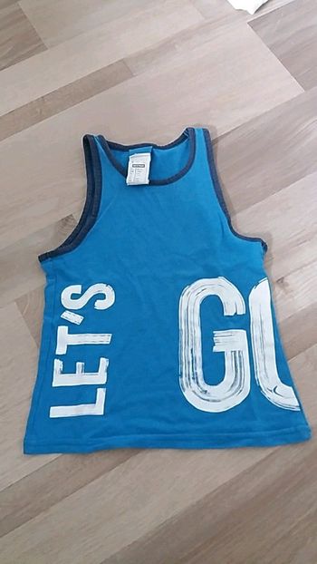 Tee shirt sans manches