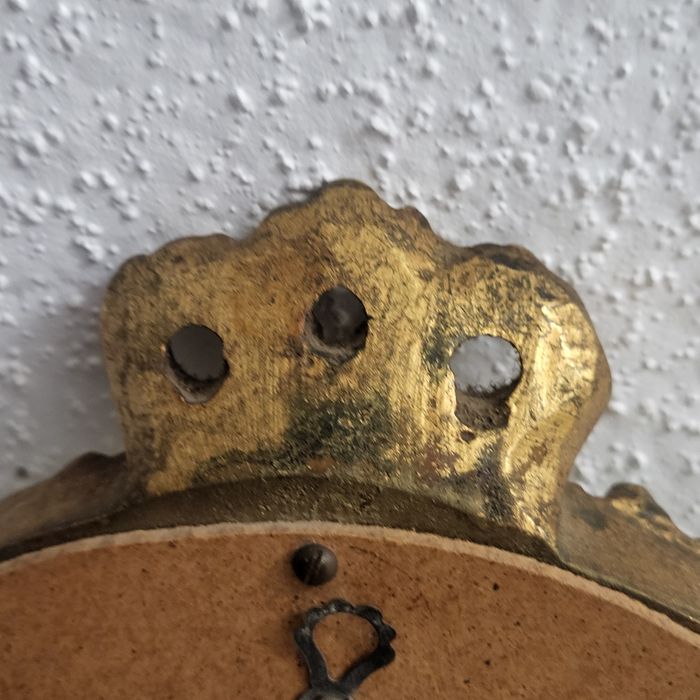 Miroir dore en  bois ,ovale  et noeud - photo numéro 7