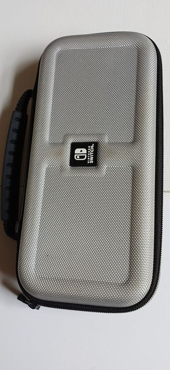 Switch oled blanche dans boîte d origine