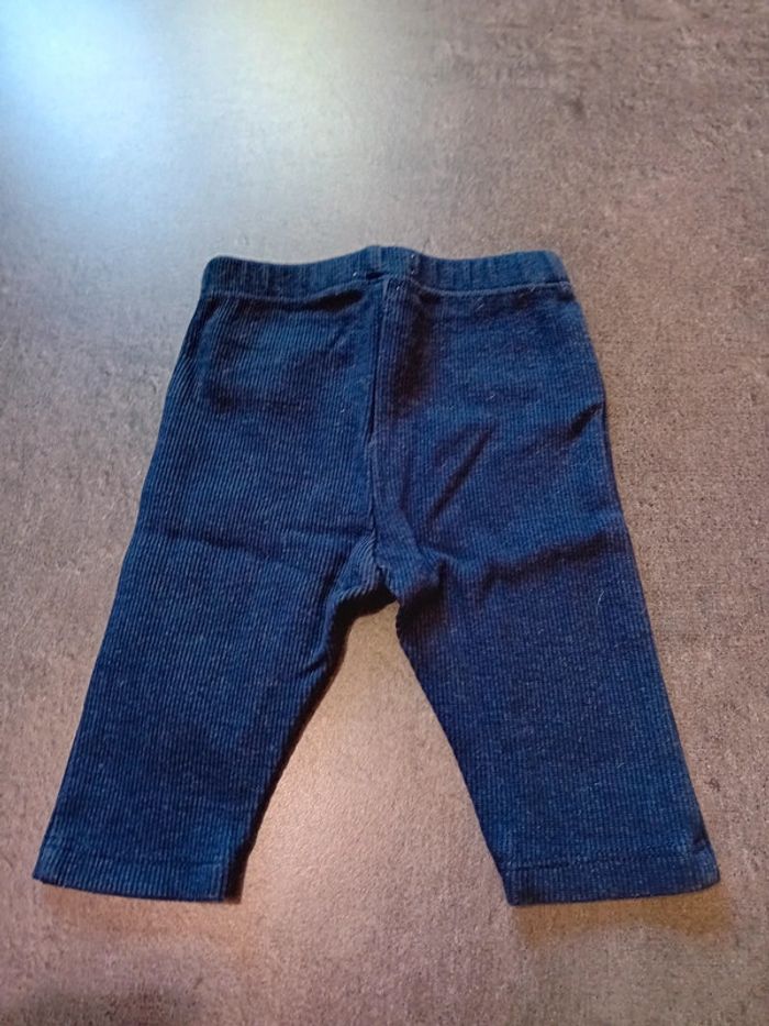Lot 1 pantalon + 1 leggings 1 mois - photo numéro 5