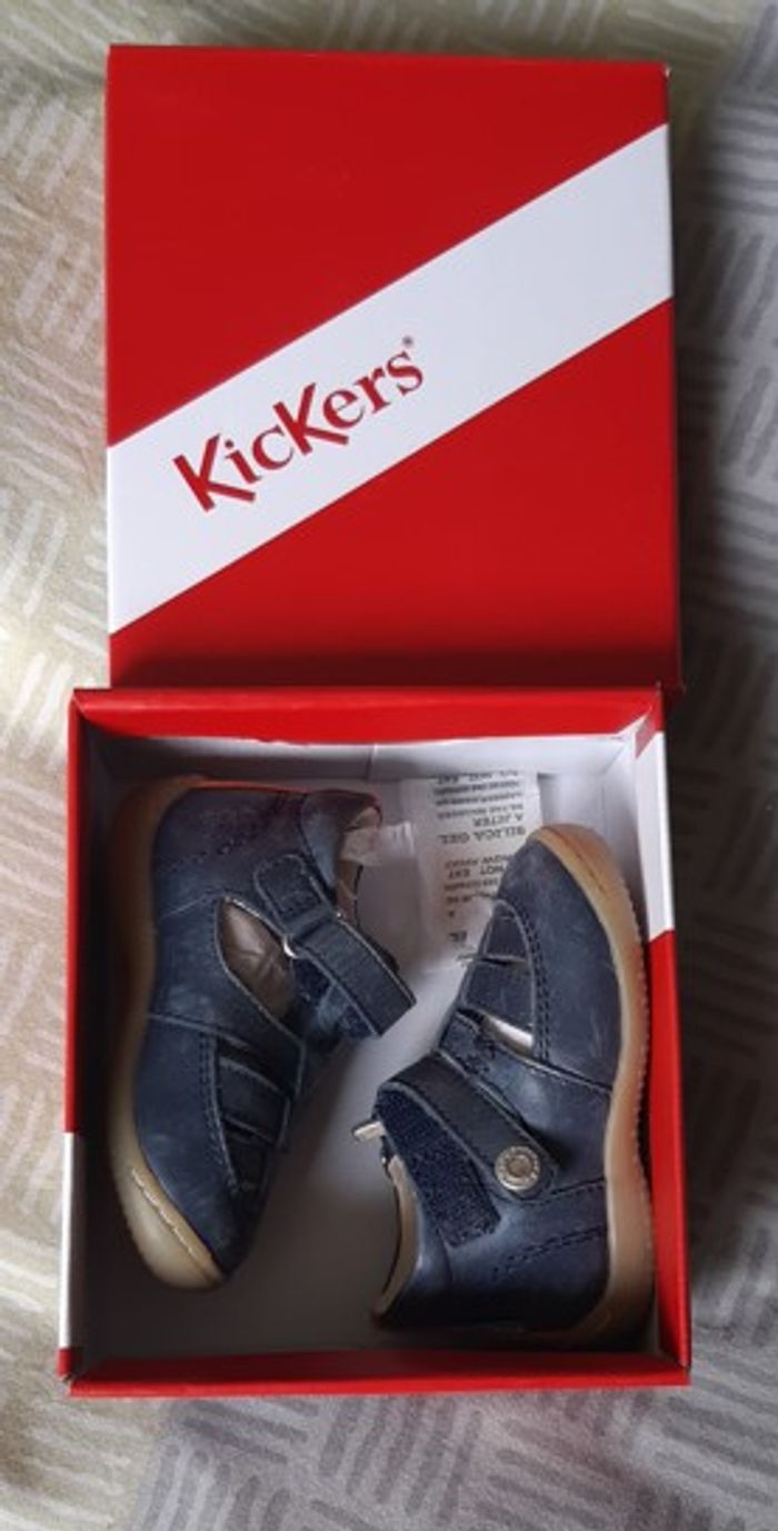 Sandales Kickers, pointure 19 - photo numéro 5
