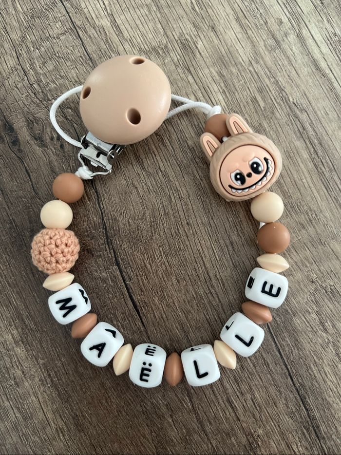 Attache tétine personnalisée LABUBU - photo numéro 5