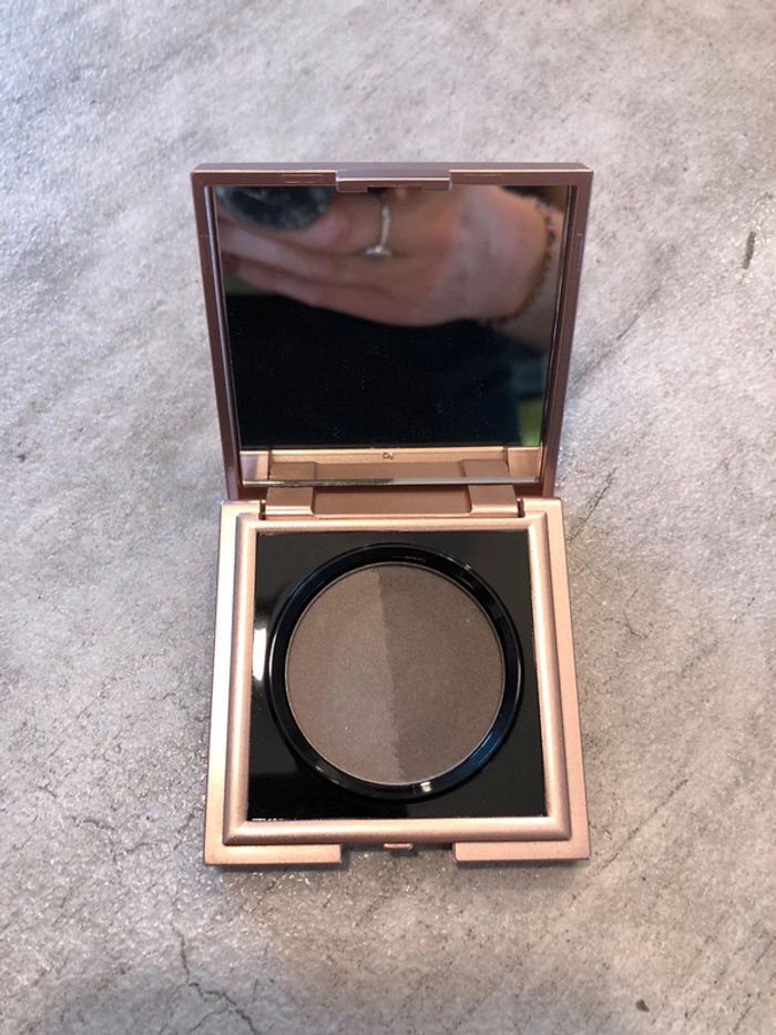 Ombre à paupière - photo numéro 2