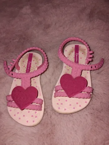 Chaussures taille 17/18