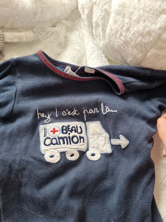 Pyjama 6 mois - photo numéro 2