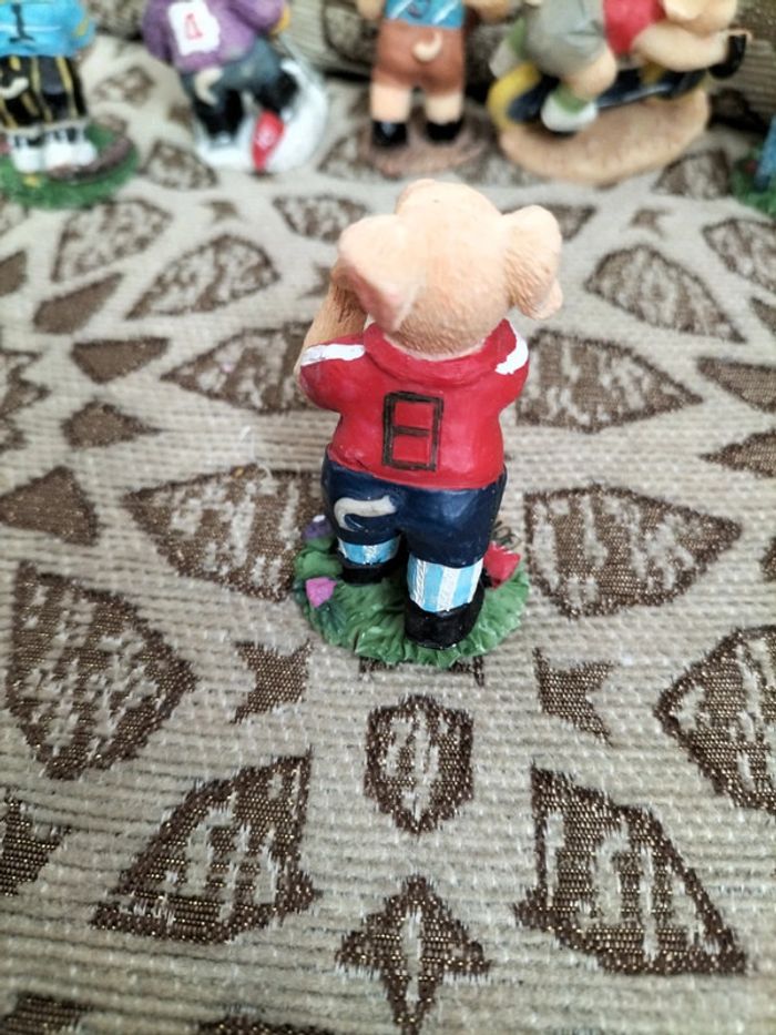 Figurine Sports cochon série Boizet (unité) - photo numéro 19