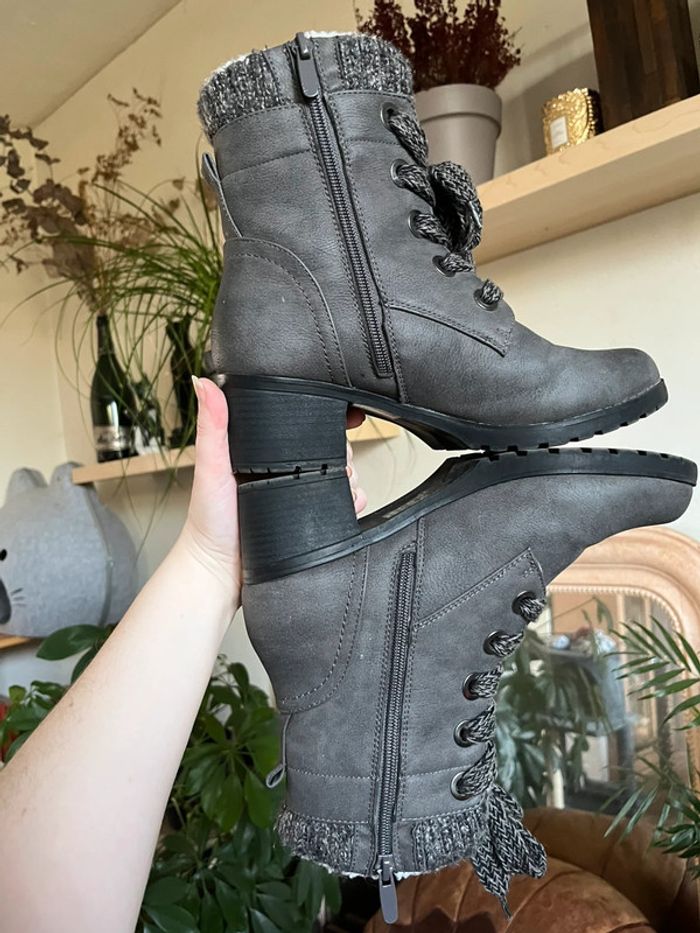 Bottines à talons chaude doublé à lacets - gris, blanc et noir - photo numéro 13