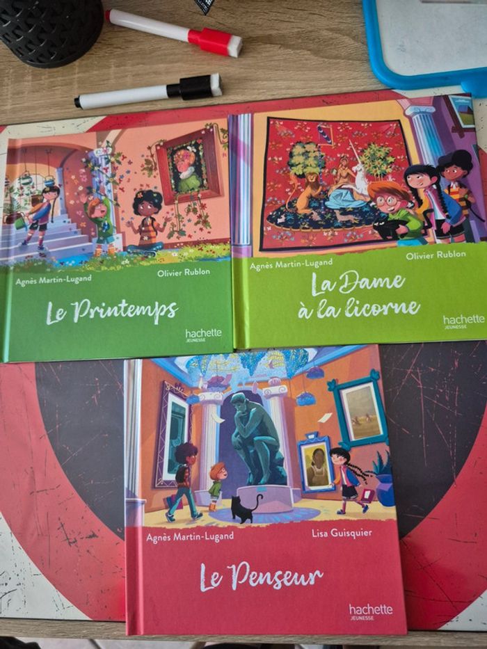 Lot 3 livres - Le musée magique