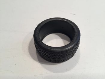 Pneu seul 245/40 ZR17 pièce détachée miniature Burago Ferrari 348 tb 1989 1/18 1/18e 1/18ème #A7