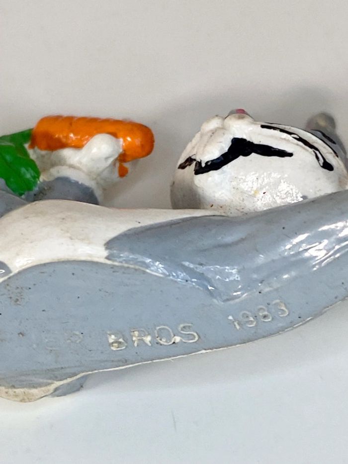 Figurine Bugs Bunny 1983 - photo numéro 3
