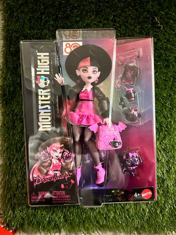MONSTER HIGH DRACULAURA