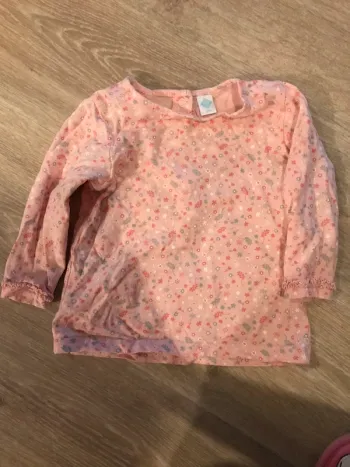 T shirt manches longues 12 mois neuf