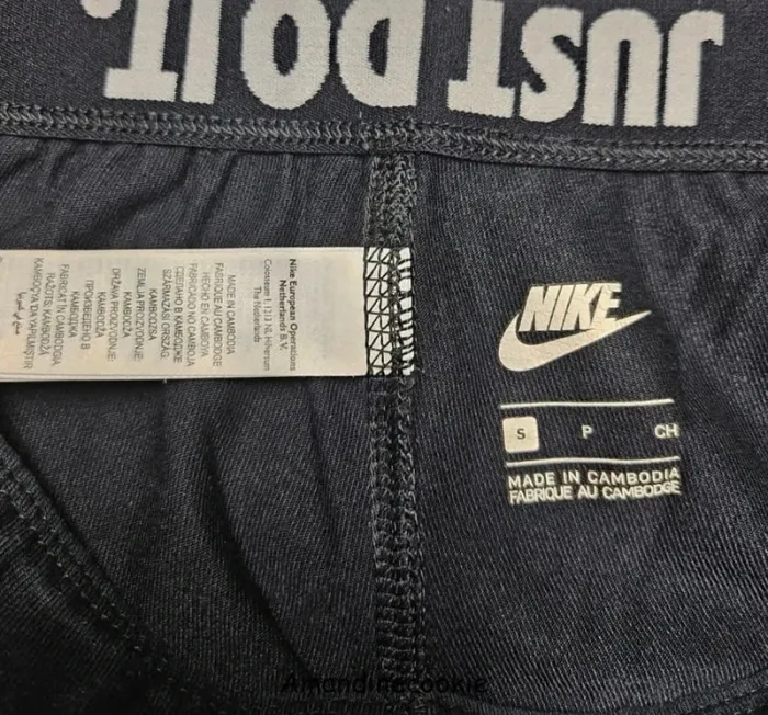 Legging Nike taille S / 36 - photo numéro 5