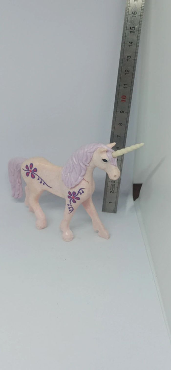 Licorne crinière violet clair playmobil